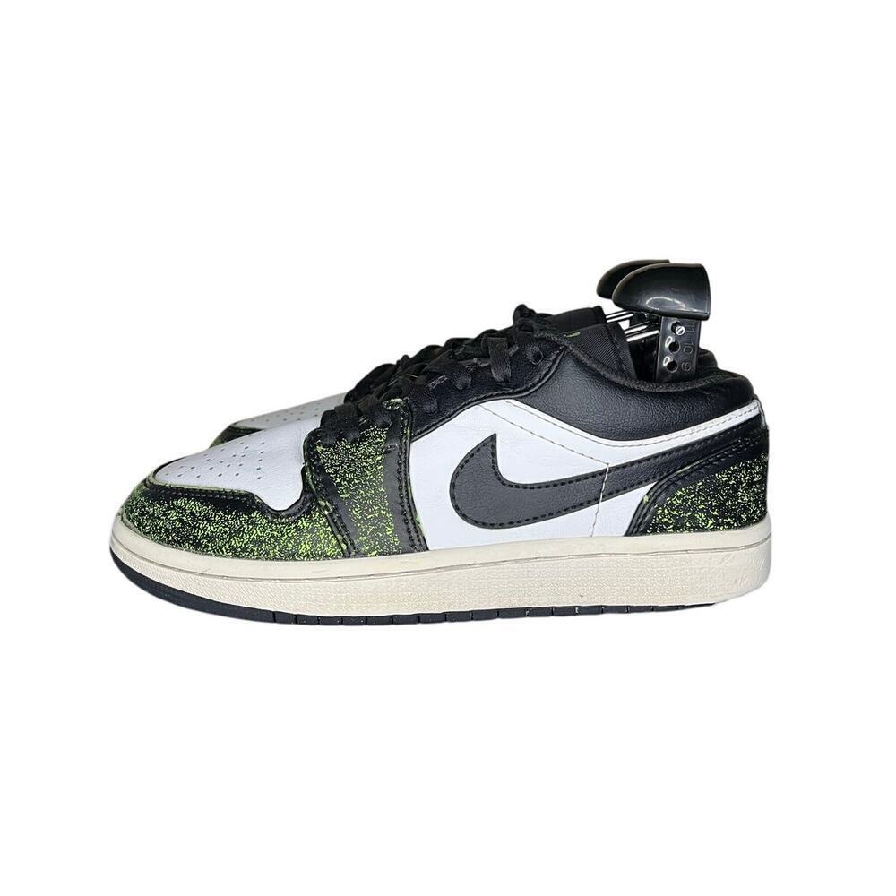Jordan‎ 1 Low Wear Away SE Grade School Electric Green Sneakers Size 4.5